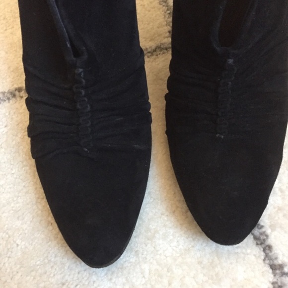 Dolce & Gabanna Gold bottom boots. Black suede - Picture 5 of 6